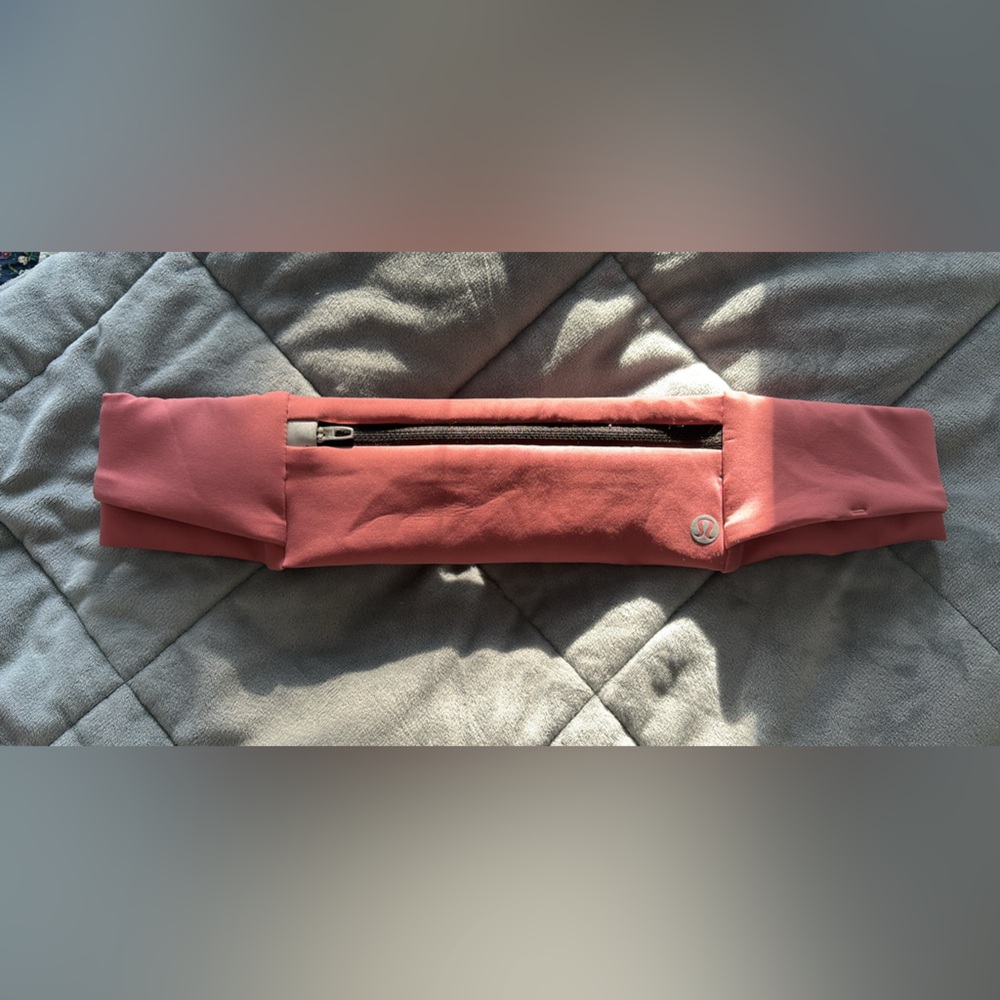 Lululemon fast and free running belt